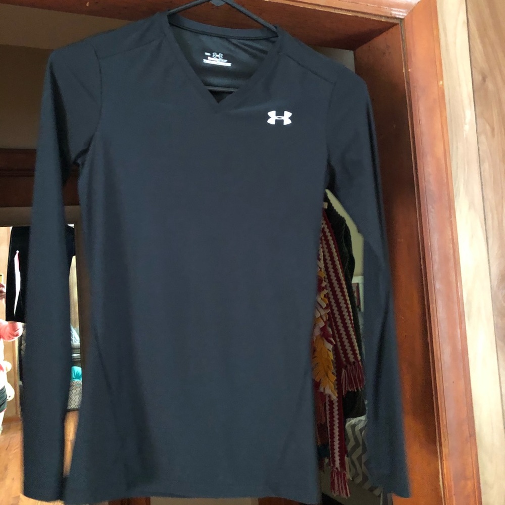 V neck long sleeve